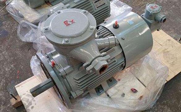 电机两个怎么接电容器，电机接电容器的正确方法